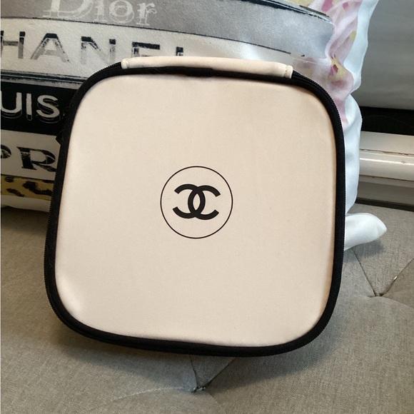CHANEL Accessories - Chanel make up pouch.